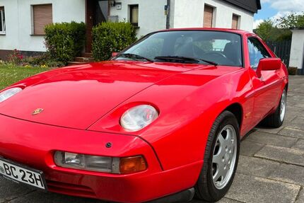 Porsche 928 223.000 km 36.900 &euro; Dortmund 44369