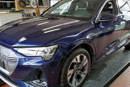 Audi e-tron 35.892 km 35.025 &euro; Hagen 58091