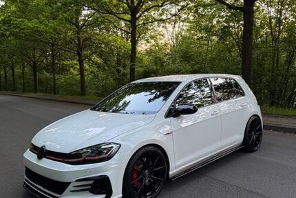VW Golf 63.000 km 21.900 &euro; Iserlohn 58640