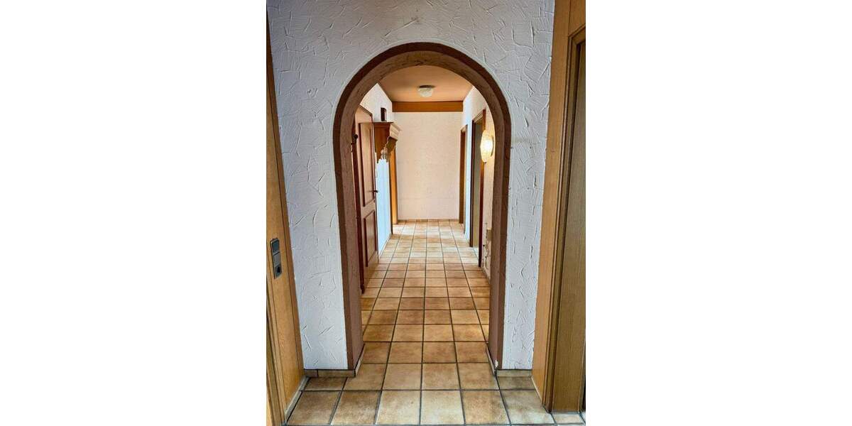 Etagenwohnung Witten Mitte - 3 Zimmer, 103 m&sup2;, 695&euro; | Angebot:25669170