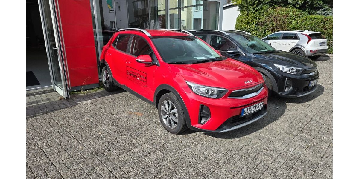 Kia Stonic 2.299 km 19.990 &euro; Arnsberg-Neheim 59755