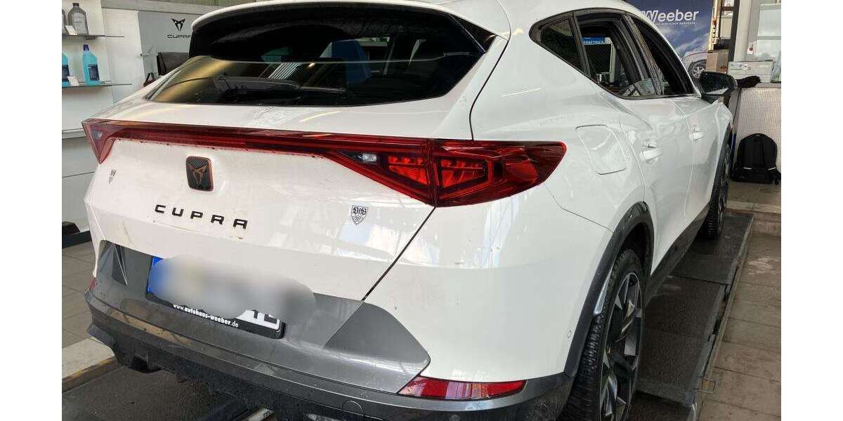 Cupra Formentor VZ 1.4 e-Hybrid DSG NAVI PANORAMA AHK KA 40.838 km 24.988 &euro; Bergkamen 59192