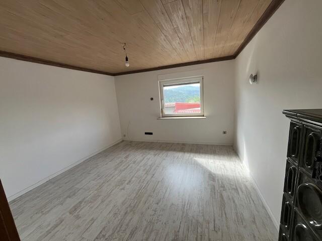 Erdgeschoßwohnung Ennepetal - 3.5 Zimmer, 84 m&sup2;, 605&euro; | Angebot:26560272
