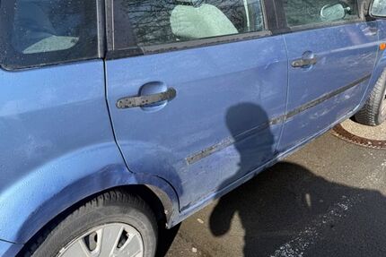 Ford Fiesta 147.000 km 1.850 &euro; Werdohl 58791