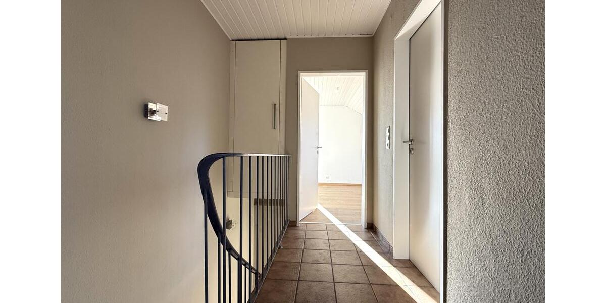 Maisonettenwohnung Schwerte - 3 Zimmer, 95 m&sup2;, 1.230&euro; | Angebot:25421724