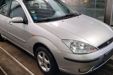 Ford Focus 174.000 km 1.650 &euro; Hagen 58089