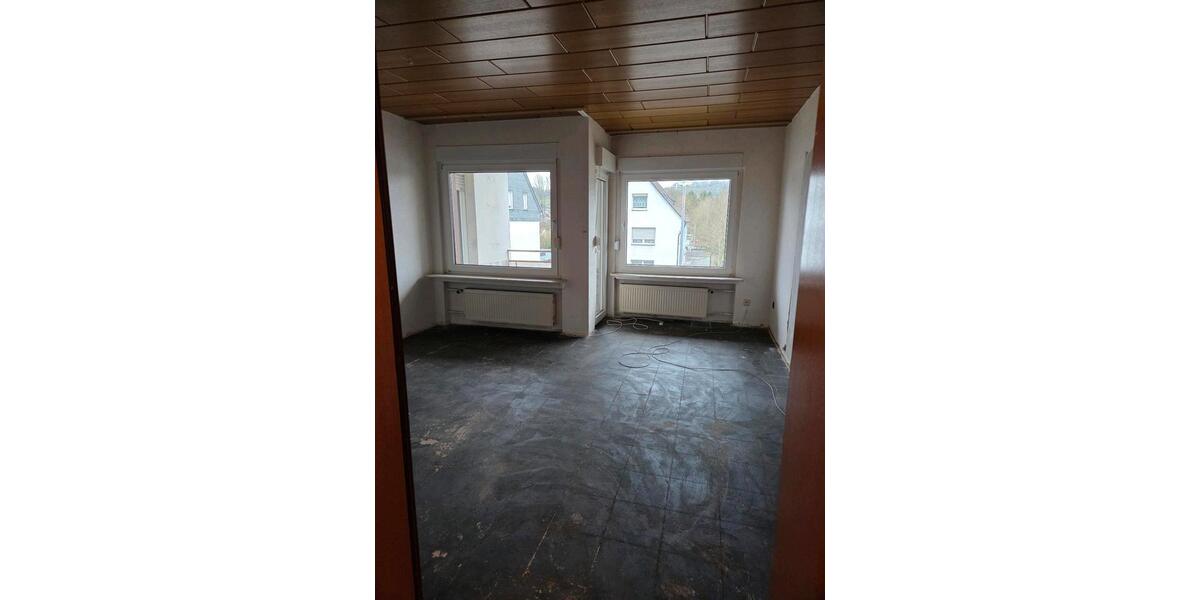 Etagenwohnung Gevelsberg - 3 Zimmer, 83 m&sup2;, 1.180&euro; | Angebot:25148831