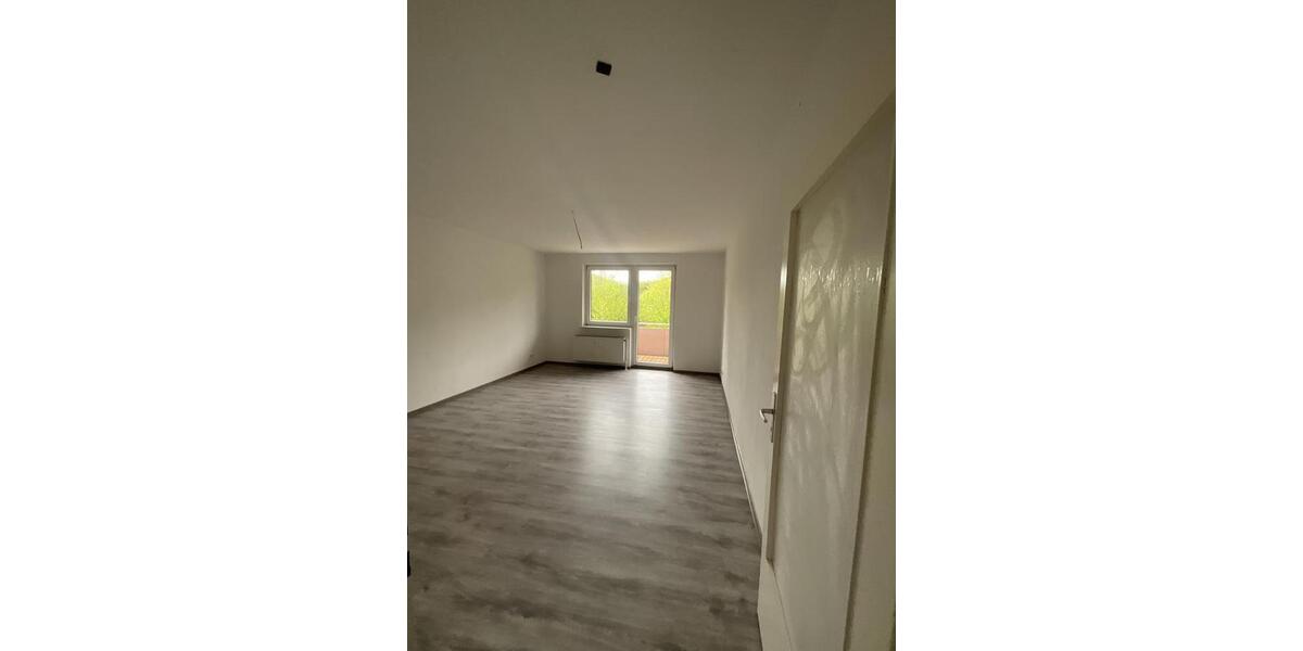 Etagenwohnung Plettenberg - 3 Zimmer, 67 m&sup2;, 371&euro; | Angebot:23232127