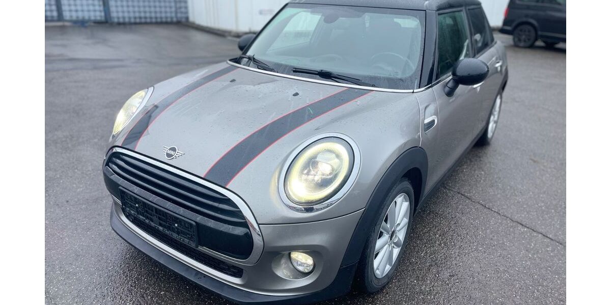 Mini Cooper 82.000 km 14.500 &euro; Iserlohn 58638
