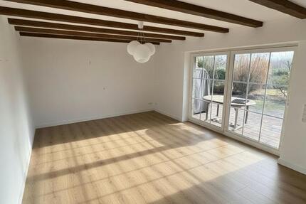 Wohnung Wickede (Ruhr) - 2 Zimmer, 70 m&sup2;, 630&euro; | Angebot:25976743