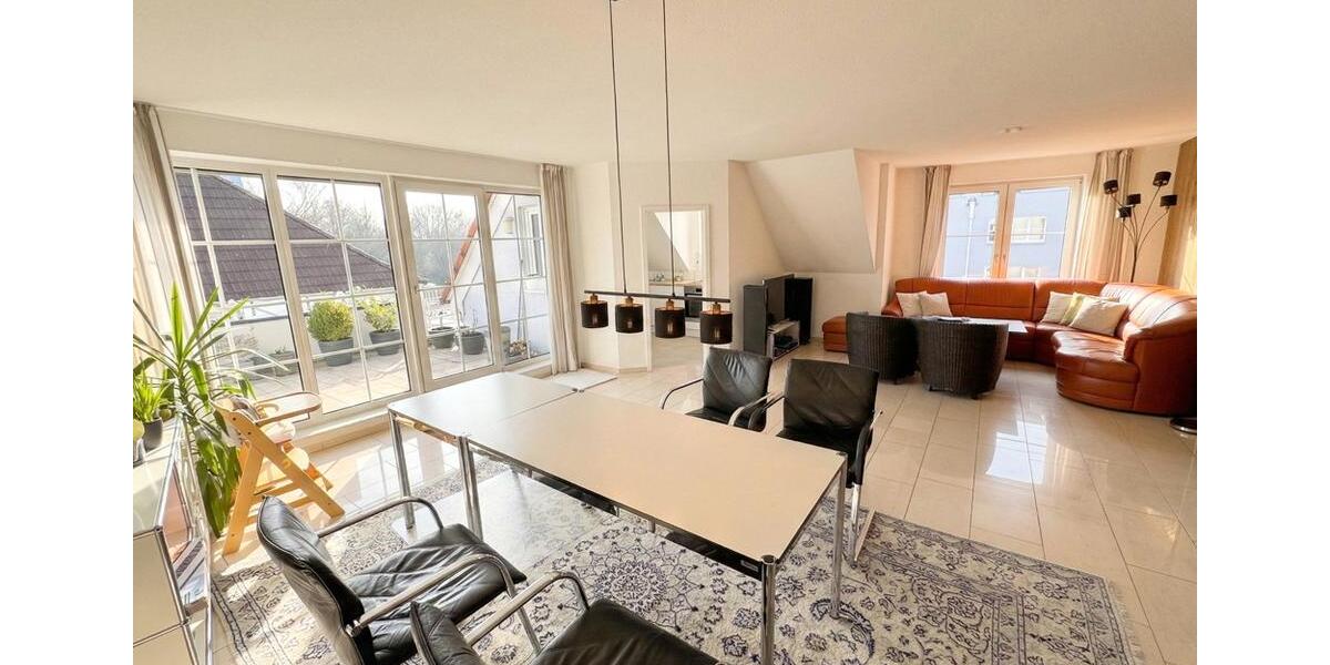 Dachgeschoßwohnung Dortmund Innenstadt Ost - 3 Zimmer, 116 m&sup2;, 1.450&euro; | Angebot:25639422