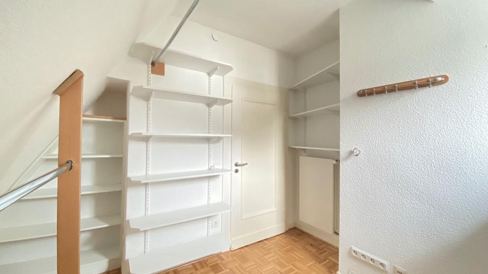 Dachgeschoßwohnung Menden (Sauerland) Bösperde - 2.5 Zimmer, 70 m&sup2;, 750&euro; | Angebot:25905931