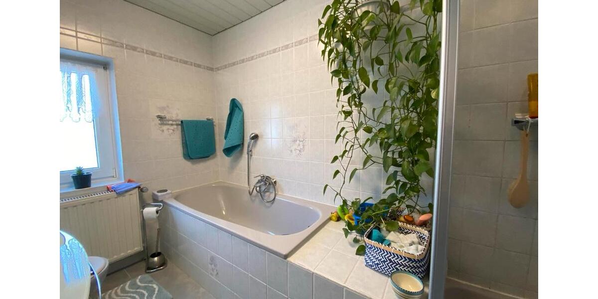 Etagenwohnung Iserlohn Letmathe - 5 Zimmer, 120 m&sup2;, 950&euro; | Angebot:25978282