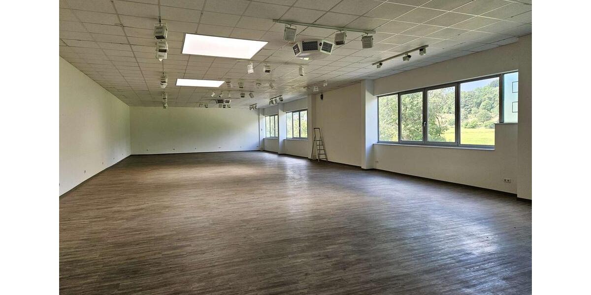 Gewerbeobjekt Sundern (Sauerland) - 1.540&euro; | Angebot:21582418