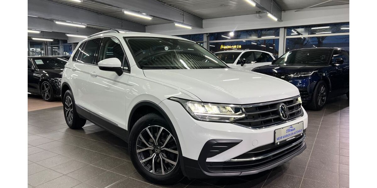 VW Tiguan 105.280 km 24.700 &euro; Werl 59457