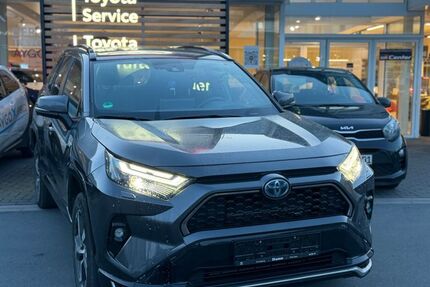 Toyota RAV 4 20.100 km 39.990 &euro; Arnsberg-Neheim 59755