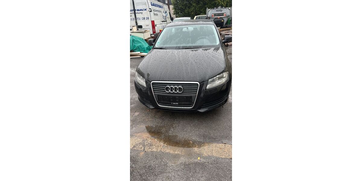 Audi A3 176.000 km 3.800 &euro; Fröndenberg 58730