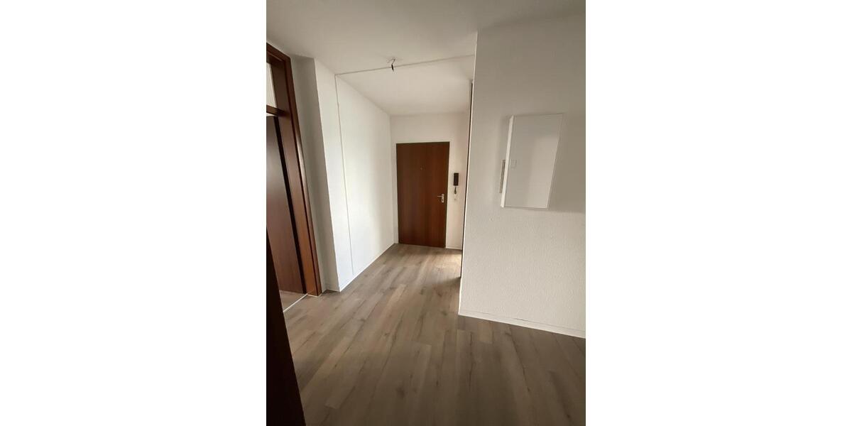 Dachgeschoßwohnung Witten - 2 Zimmer, 61 m&sup2;, 345&euro; | Angebot:26495972