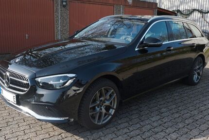 Mercedes-Benz E 300 83.459 km 32.500 &euro; Neuenrade 58809