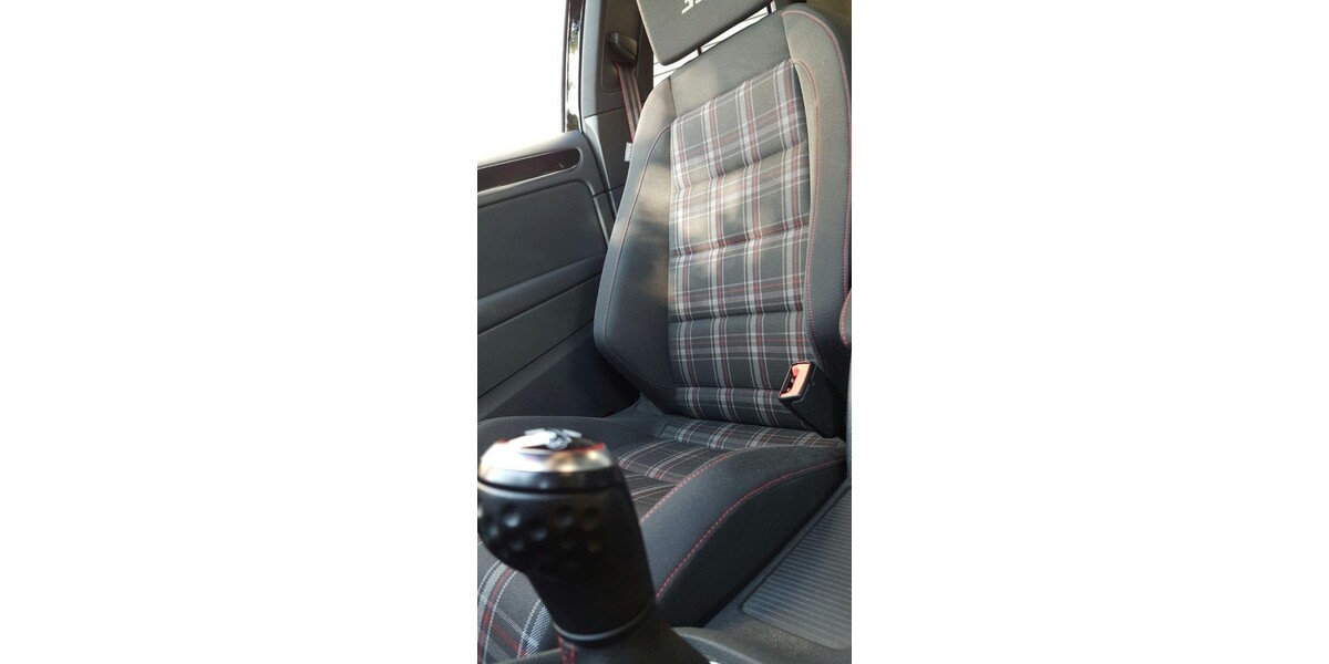 VW Golf VI GTI 211.396 km 14.000 &euro; Dortmund 44135