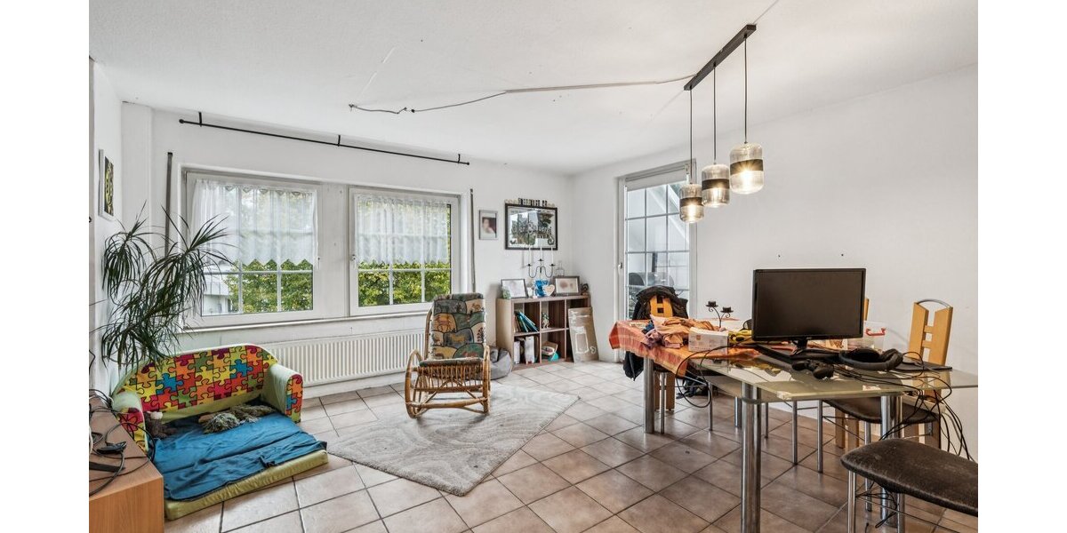 Mehrfamilienhaus mit fünf Wohneinheiten & Imbiss in Arnsberg–Gierskampen - Mehrfamilienhaus, Wohnhaus Arnsberg Obereimer | Angebot:25232860