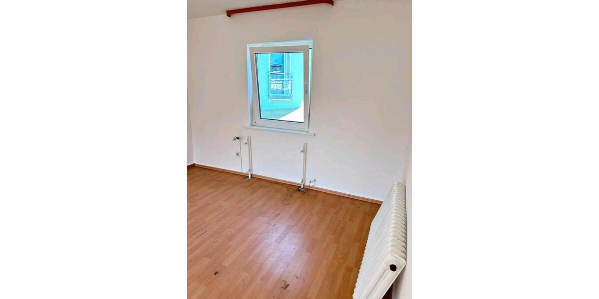 Etagenwohnung Hemer - 3 Zimmer, 70 m&sup2;, 600&euro; | Angebot:26639540