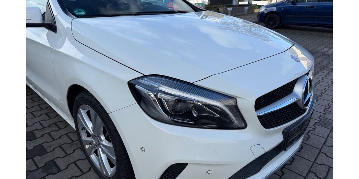Mercedes-Benz A 180 119.350 km 12.300 &euro; Dortmund 44379