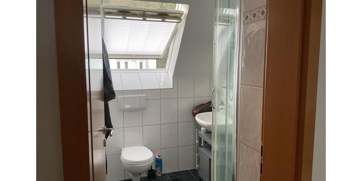 Dachgeschoßwohnung Arnsberg Obereimer - 3 Zimmer, 62 m&sup2;, 129.000&euro; | Angebot:25942177