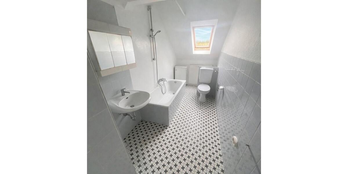 Dachgeschoßwohnung Dortmund Innenstadt Nord - 2 Zimmer, 66 m&sup2;, 700&euro; | Angebot:26645567