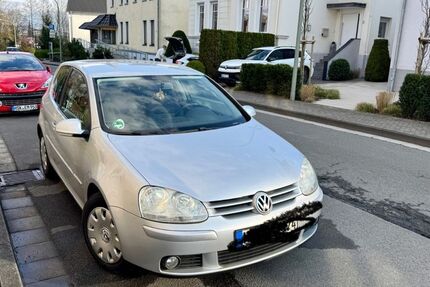 VW Golf 113.000 km 3.500 &euro; Arnsberg 59759