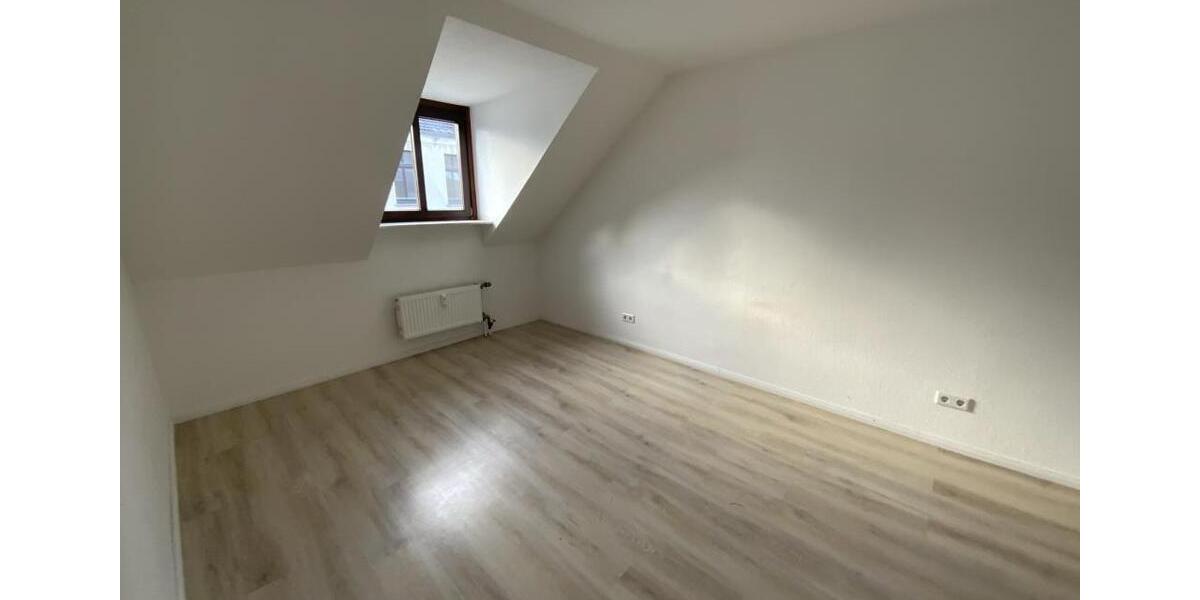 Etagenwohnung Dortmund Hombruch - 3 Zimmer, 81 m&sup2;, 706&euro; | Angebot:24152208