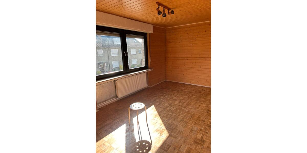 Etagenwohnung Kamen - 3.5 Zimmer, 110 m&sup2;, 1.250&euro; | Angebot:26532642