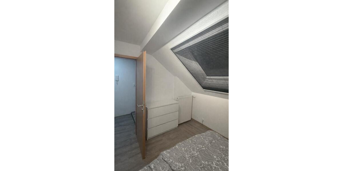 Dachgeschoßwohnung Dortmund Huckarde - 3 Zimmer, 79 m&sup2;, 800&euro; | Angebot:26567459
