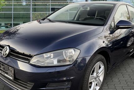 VW Golf 178.000 km 9.490 &euro; Arnsberg 59755