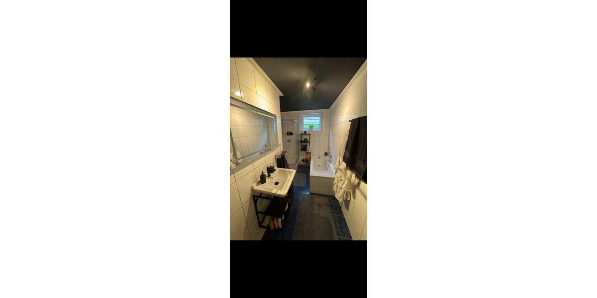 Etagenwohnung Dortmund Eving - 2.5 Zimmer, 73 m&sup2;, 600&euro; | Angebot:26577834