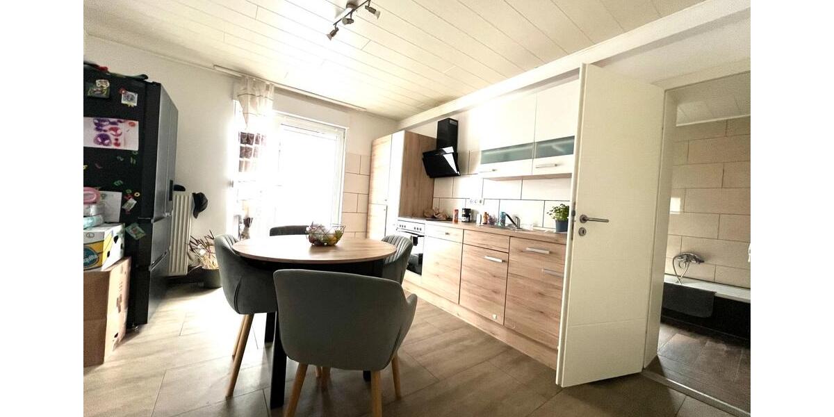 Einfamilienhaus Sundern (Sauerland) - 5 Zimmer, 150 m&sup2;, 290.000&euro; | Angebot:24662657