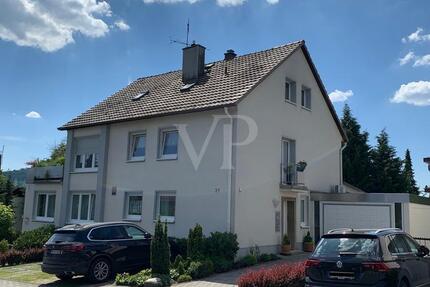 Wohnung Iserlohn - 5 Zimmer, 180 m&sup2;, 1.600&euro; | Angebot:24791702