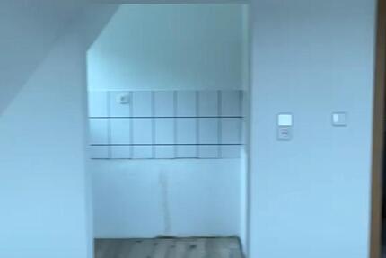 Wohnung Neuenrade - 3 Zimmer, 42 m&sup2;, 350&euro; | Angebot:26618956