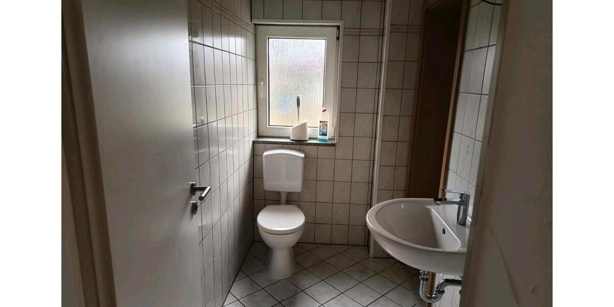 Erdgeschoßwohnung Arnsberg - 3 Zimmer, 85 m&sup2;, 800&euro; | Angebot:25269490