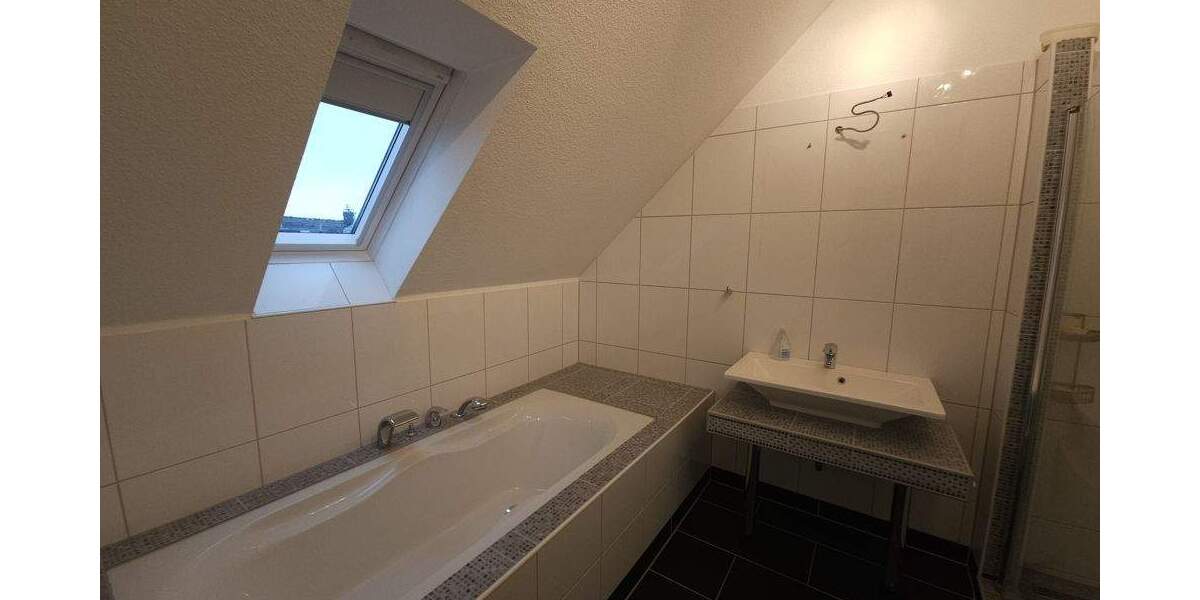 Etagenwohnung Lüdenscheid Staberg - 3 Zimmer, 70 m&sup2;, 175.000&euro; | Angebot:25728251