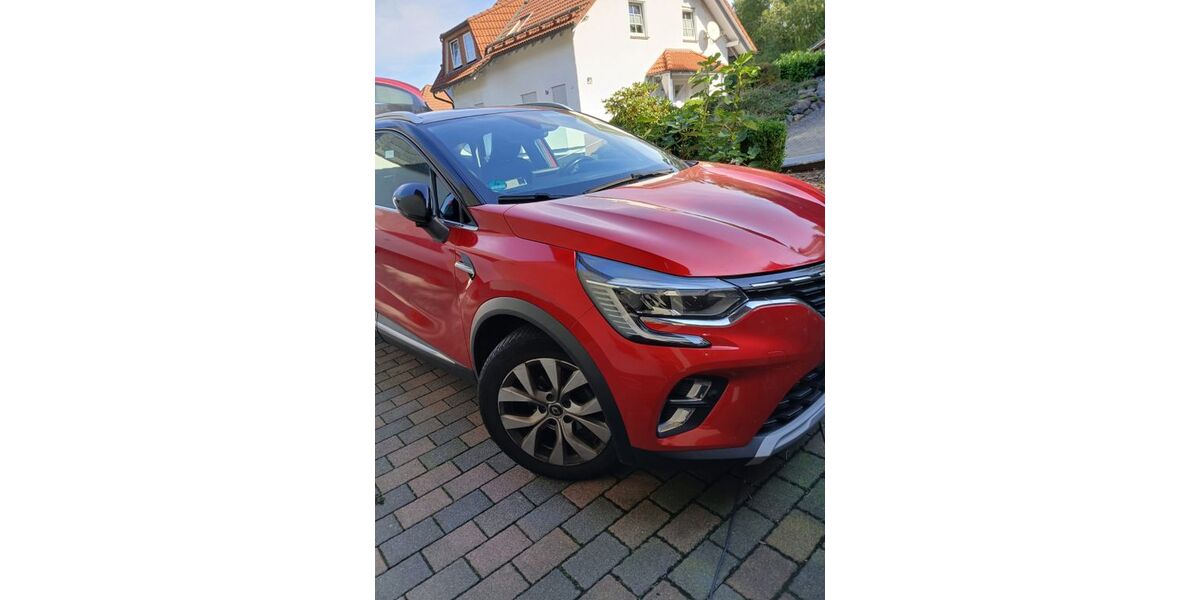 Renault Captur 64.500 km 15.200 &euro; Finnentrop 57413