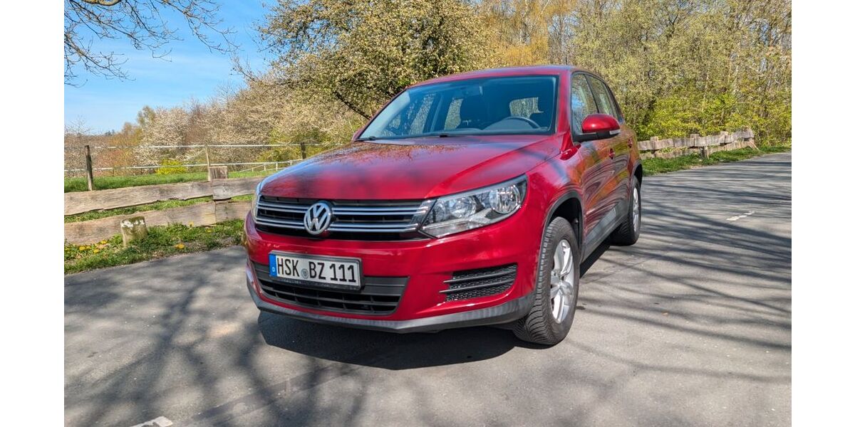 VW Tiguan 64.000 km 10.700 &euro; Arnsberg 59821