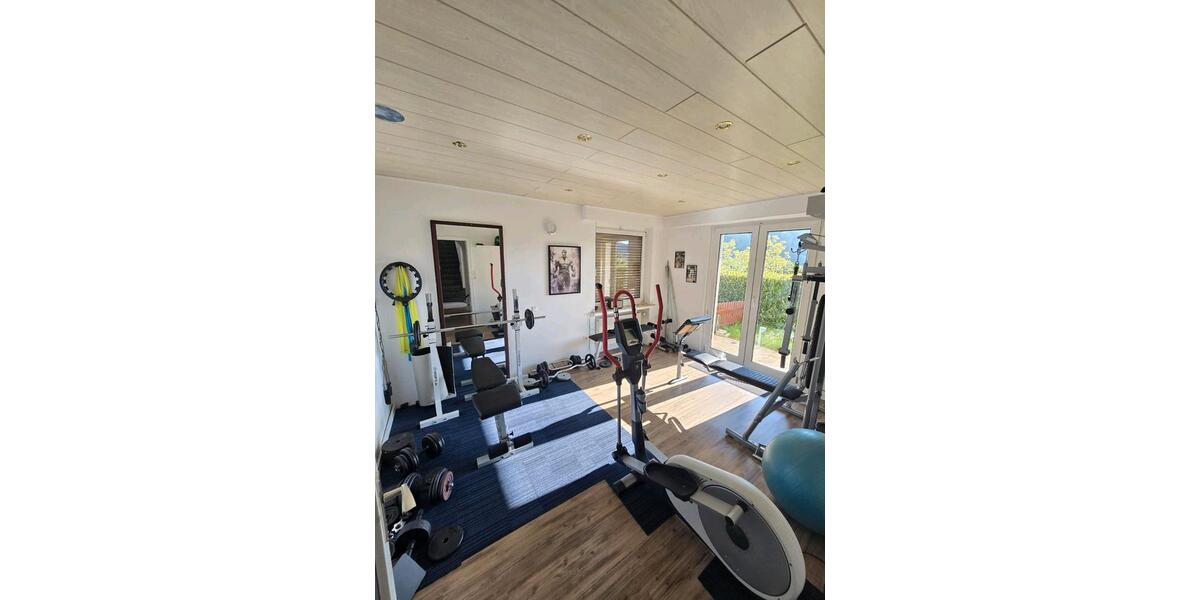 Einfamilienhaus Altena - 7 Zimmer, 160 m&sup2;, 1.200&euro; | Angebot:26610644