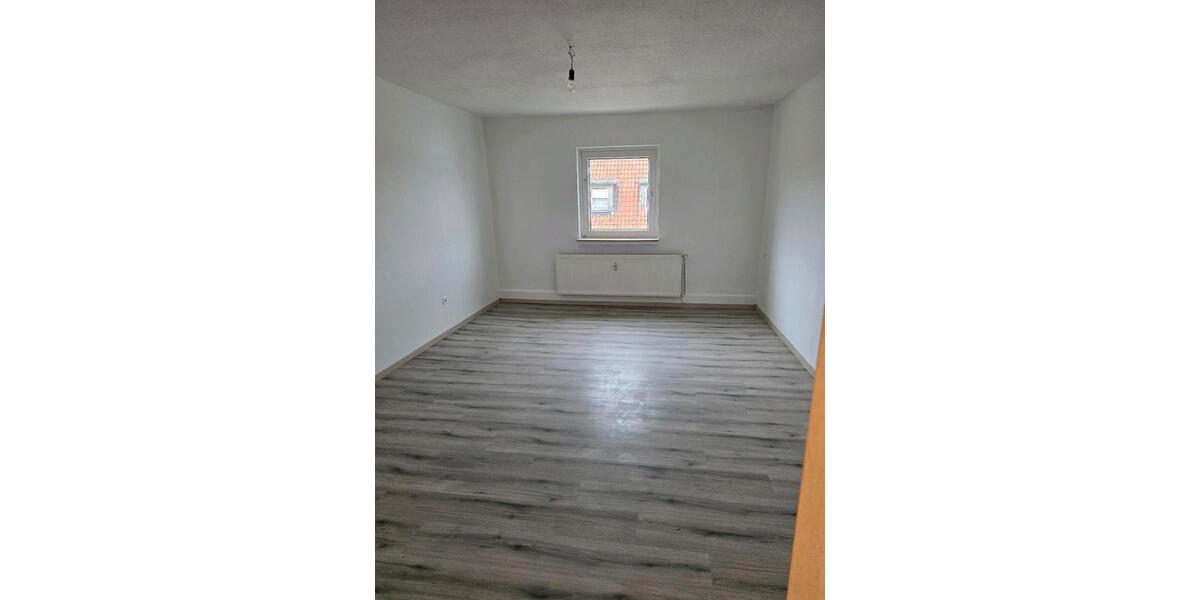 Etagenwohnung Werl - 2 Zimmer, 75 m&sup2;, 730&euro; | Angebot:26005019