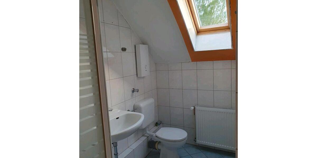 Dachgeschoßwohnung Witten Heven - 3 Zimmer, 54 m&sup2;, 380&euro; | Angebot:25871340