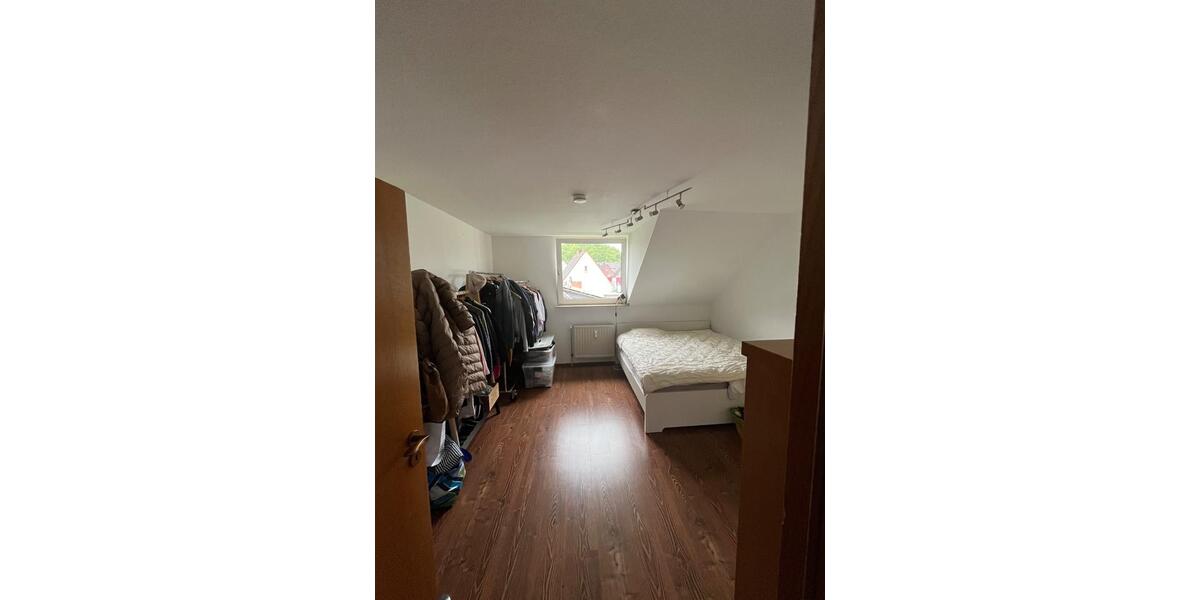 Dachgeschoßwohnung Iserlohn Letmathe - 3 Zimmer, 97 m&sup2;, 640&euro; | Angebot:26546052
