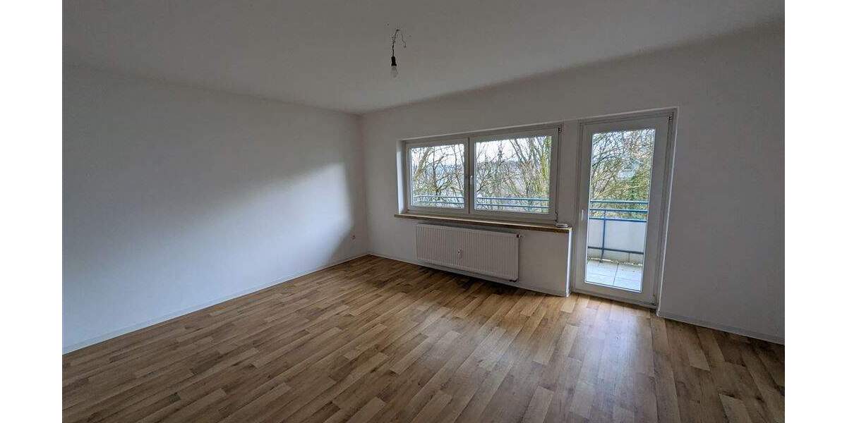 Etagenwohnung Lüdenscheid Wehberg - 3 Zimmer, 69 m&sup2;, 460&euro; | Angebot:25710081