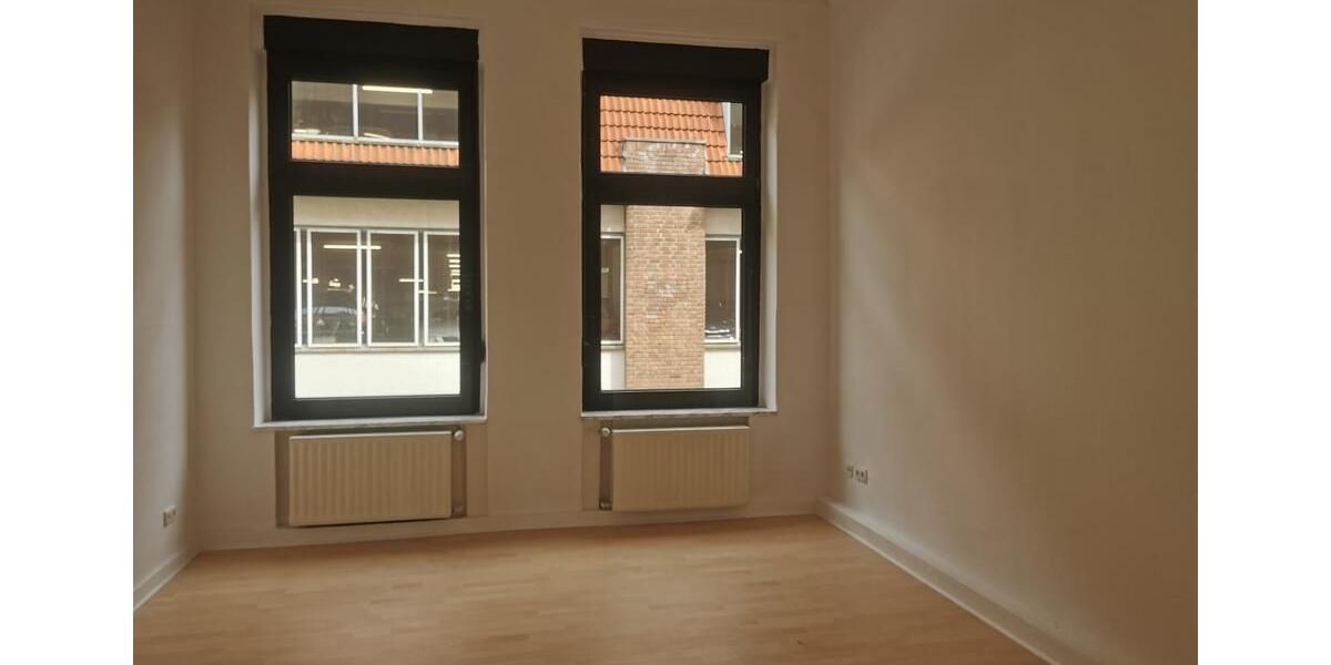 Etagenwohnung Iserlohn - 5 Zimmer, 160 m&sup2;, 990&euro; | Angebot:26600471
