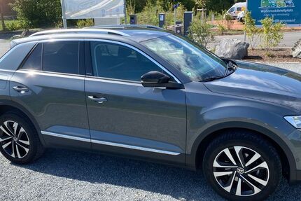 VW T-Roc 72.000 km 15.900 &euro; Arnsberg 59821