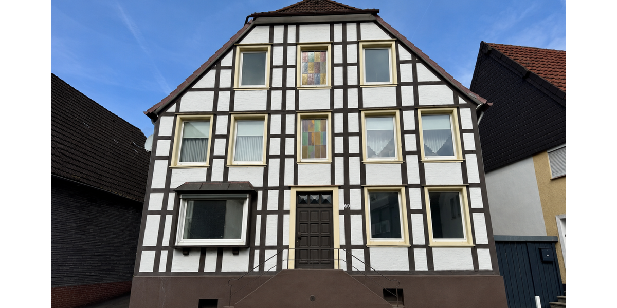 Einfamilienhaus Schwerte - 9 Zimmer, 237 m&sup2;, 239.000&euro; | Angebot:26905270